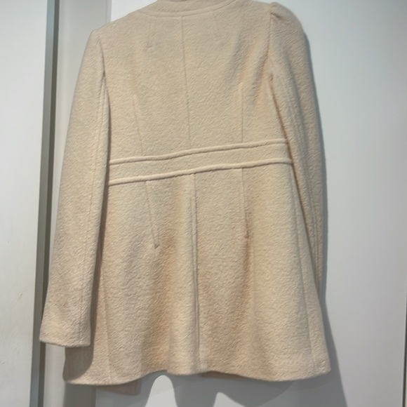 Fall coat - Picture 6 of 6